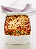 Spinach cannelloni with tomato sauce