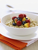 Muesli with fresh fruit