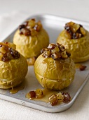 Stuffed baked apples with caramel