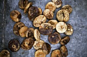 Dried figs