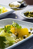Insalata di indivia e arance (endive salad with oranges)