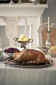 Roast goose with potato dumplings and red cabbage