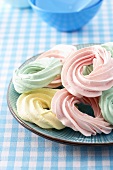 Meringue rings