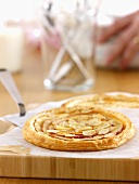 Apple tart with flaked almonds