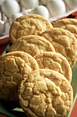 Snickerdoodles on green plate