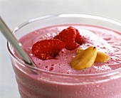 Raspberry smoothie with almonds