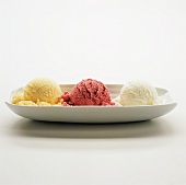 Three scoops of ice cream (lemon, raspberry & lime sorbet)
