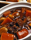 Beef Stew (Eintopf mit Rindfleisch & Gemüse)