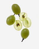 Whole Green Grapes with Slices