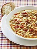 Zuppa con pasta e fagioli (Thick soup with pasta and beans)