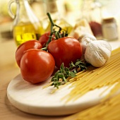 Tomatoes,Oregano,Spaghetti and Garlic