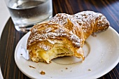 Cornetto alla crema (Croissant with cream filling, Italy)