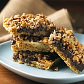 No Brainer Bars on a Plate; Cookie Bars