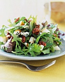 Mixed Green Salad with Blue Cheese, Pears and Pecans