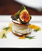 Roasted figs with vanilla ice cream and sponge drops