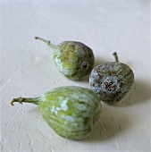 Three fresh figs