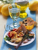 Antipasto con frutti di mare (Appetiser with seafood)