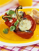 Peppers stuffed with mozzarella and anchovies
