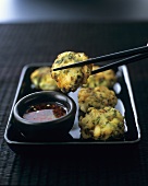 Fish cakes with coriander and dip (Thailand)
