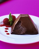 Chocolate parfait with raspberry sauce