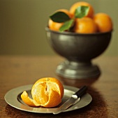 Halb geschälte Tangerine