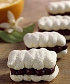 Orange meringues with ganache cream