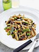 Wholemeal fusilli with beans and sage leaves