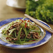 Strips of duck breast with celery (China)
