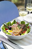 Salade niçoise with grilled tuna steak