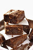 Gestapelte Brownies