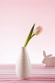 Eine Tulpe in der Vase