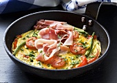 Frittata with ham and tomatoes