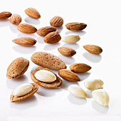 Almonds, unshelled and shelled
