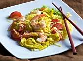 Fried rice with prawns, cabbage and tomatoes (Asia)