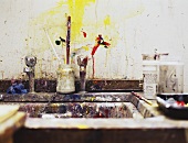 Sink in an art class