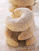 Vanilla crescents on chopping board