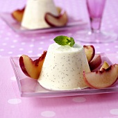 Panna cotta with nectarines