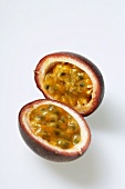 Passion fruit (Purple granadilla), halved
