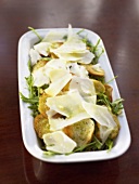 Rucola-Crostini-Salat mit Parmesan