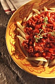 Penne mit Sauce Bolognese