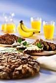 Wholemeal bread with cottage cheese, orange juice and bananas