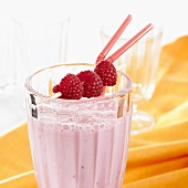 Raspberry buttermilk shake