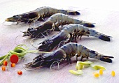 Four shrimps and vegetables