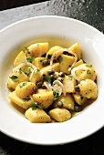 Potato salad with capers and onions