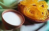 Milch und Jalebis (Indien)