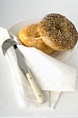 Place-setting with bagels