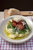 Mashed potato with mangetout, tomatoes and Parmesan