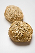 Sesame roll and wholemeal roll with oat flakes