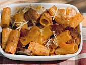 Rigatoni with sausage, tomato sauce and cheese