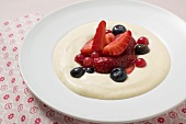 Vanilla cream with berries